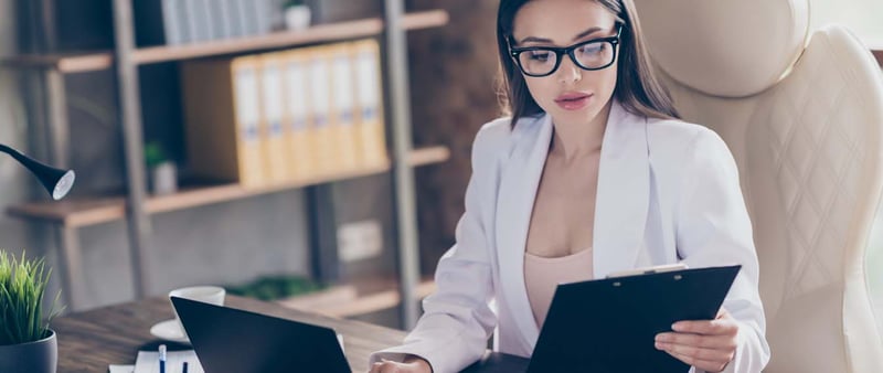 ¿Vale la pena tener un título universitario?