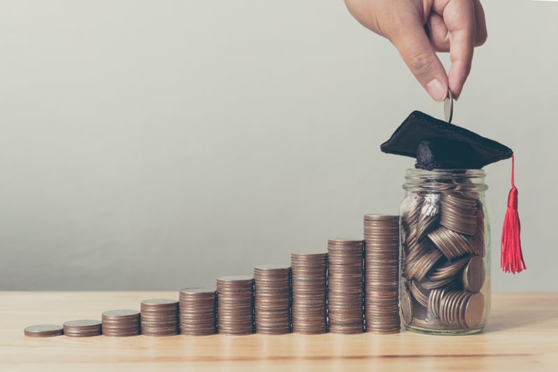 Cómo obtener una beca en UVM